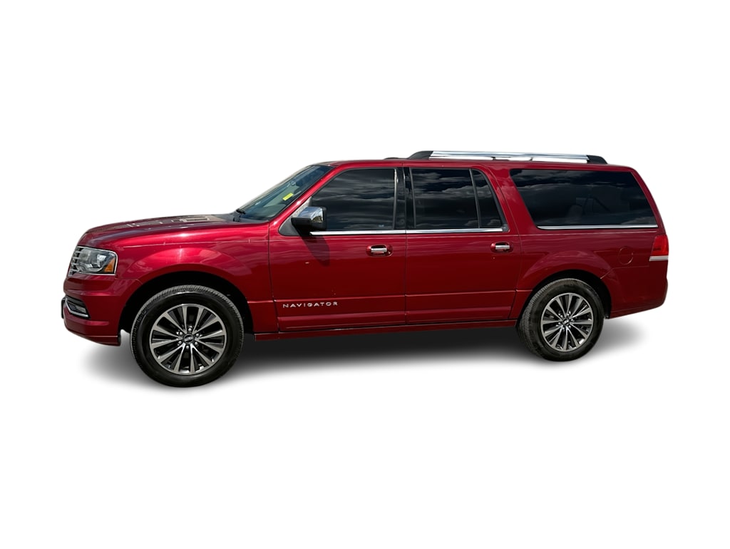Thumbnail: 2016 Lincoln Navigator L - 3