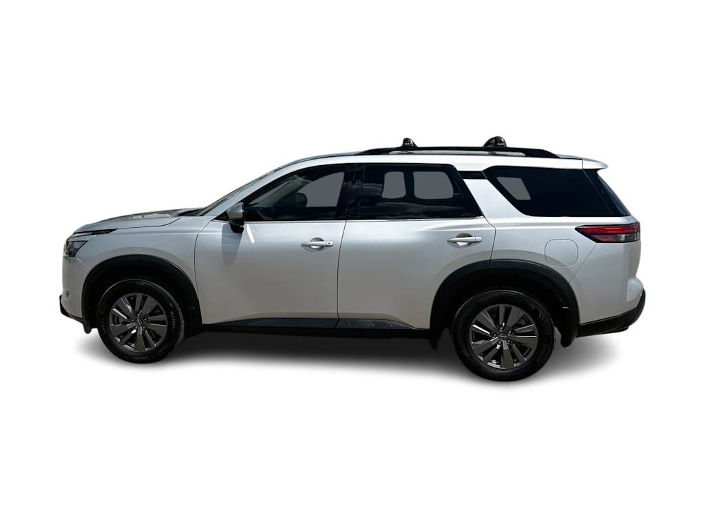 Thumbnail: 2024 Nissan Pathfinder - 3