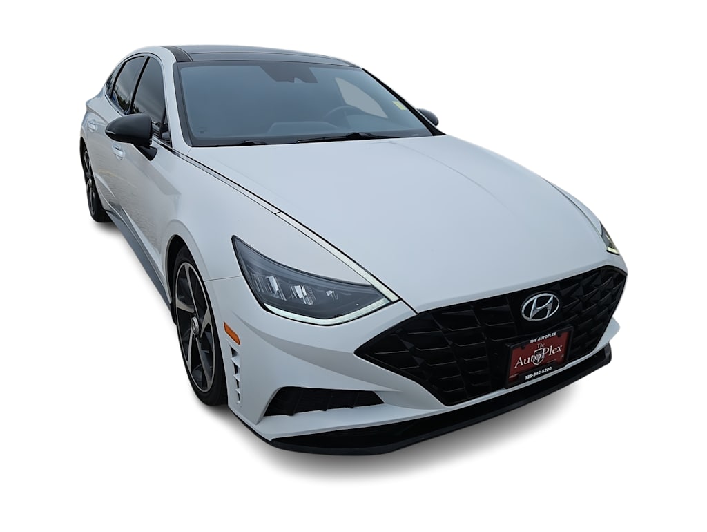 Thumbnail: 2022 Hyundai Sonata - 18