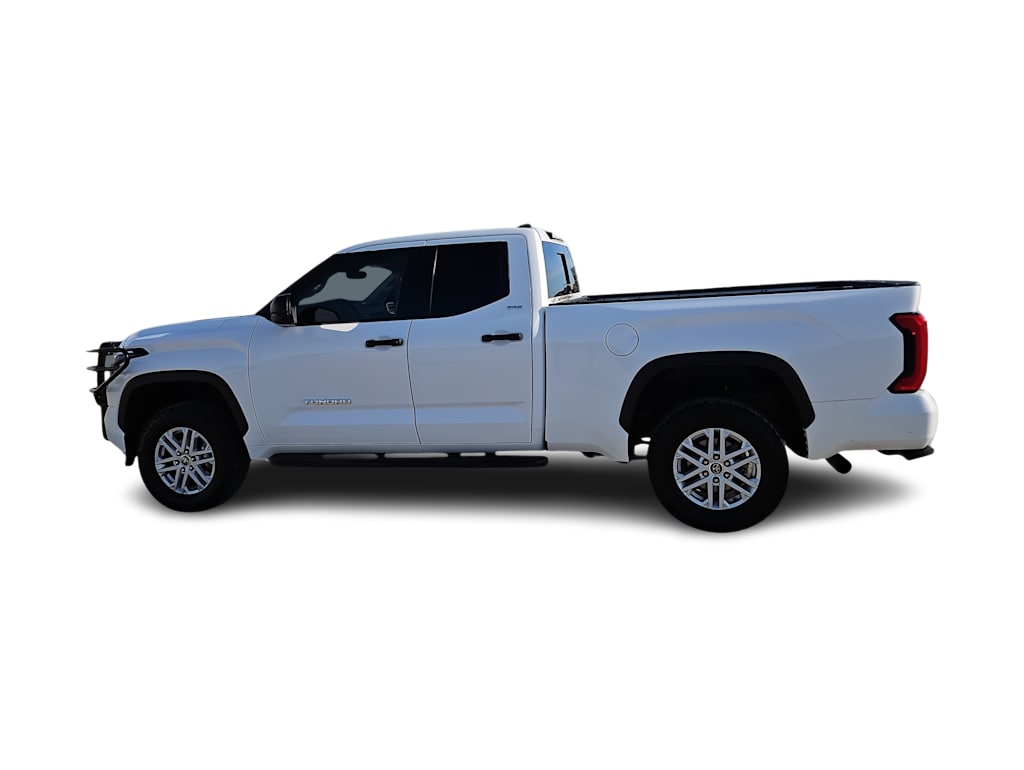 Thumbnail: 2023 Toyota Tundra - 3