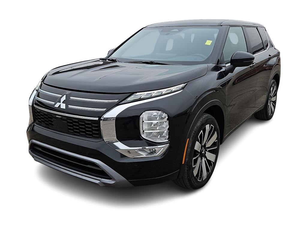 Thumbnail: 2025 Mitsubishi Outlander - 17