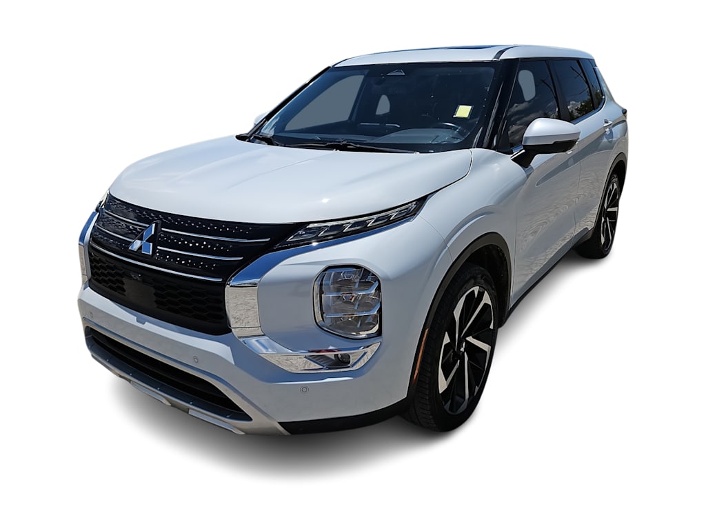 Thumbnail: 2024 Mitsubishi Outlander - 19