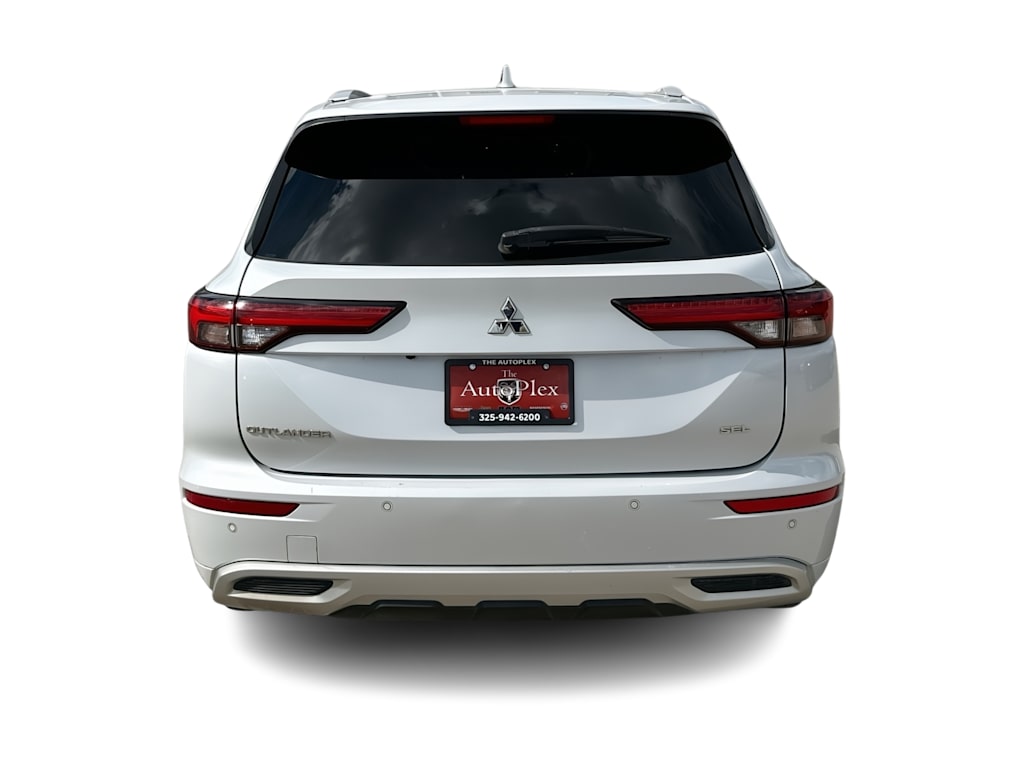 Thumbnail: 2022 Mitsubishi Outlander - 23