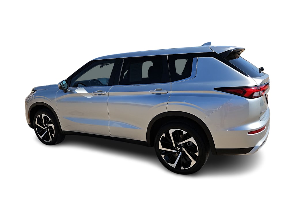 Thumbnail: 2024 Mitsubishi Outlander - 22