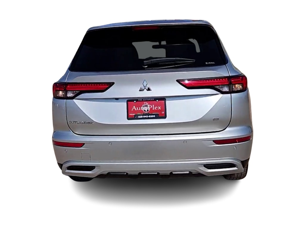 Thumbnail: 2024 Mitsubishi Outlander - 5