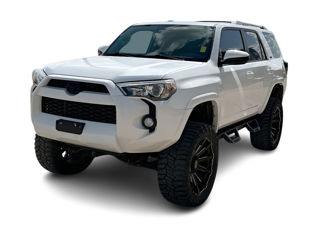 Thumbnail: 2018 Toyota 4Runner - 20