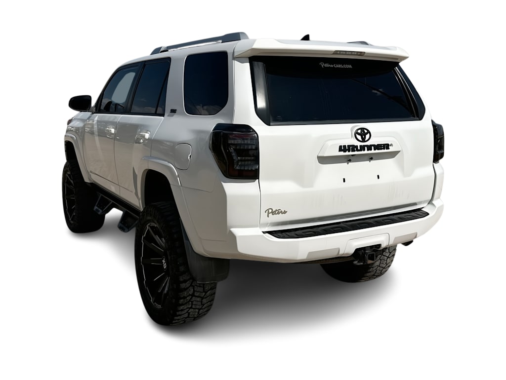 Thumbnail: 2018 Toyota 4Runner - 4