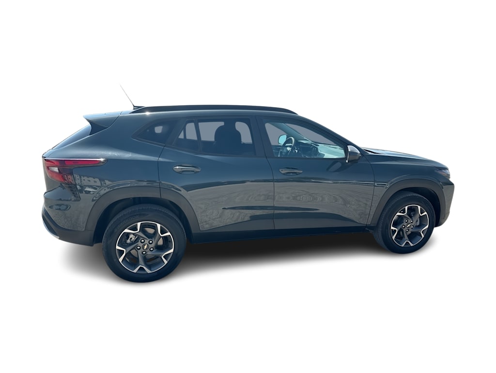 Thumbnail: 2025 Chevrolet Trax - 22
