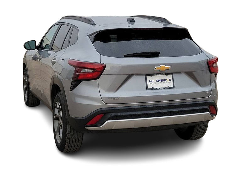 Thumbnail: 2025 Chevrolet Trax - 4