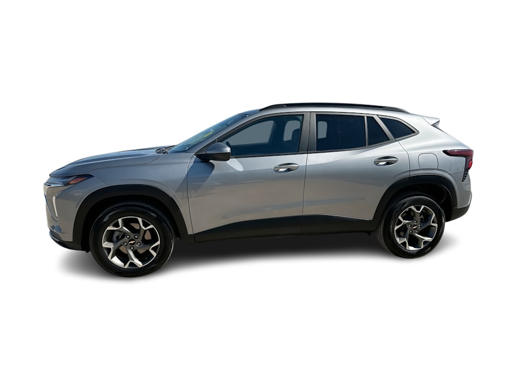 Thumbnail: 2025 Chevrolet Trax - 25