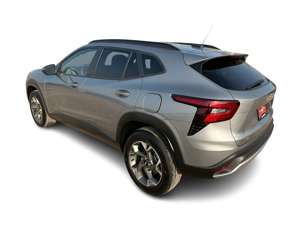 Thumbnail: 2025 Chevrolet Trax - 25