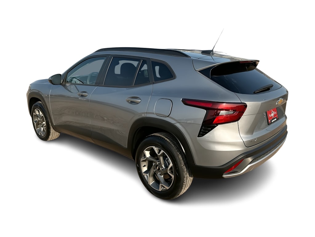 Thumbnail: 2025 Chevrolet Trax - 4