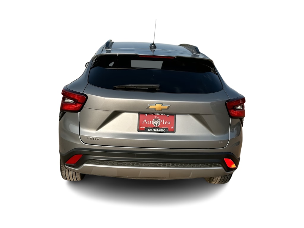 Thumbnail: 2025 Chevrolet Trax - 5