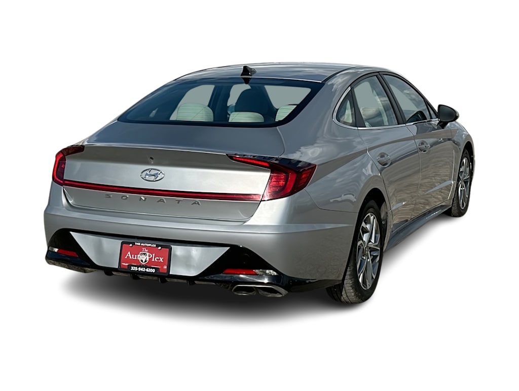 Thumbnail: 2023 Hyundai Sonata - 20