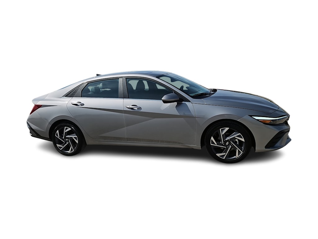 Thumbnail: 2025 Hyundai Elantra - 21