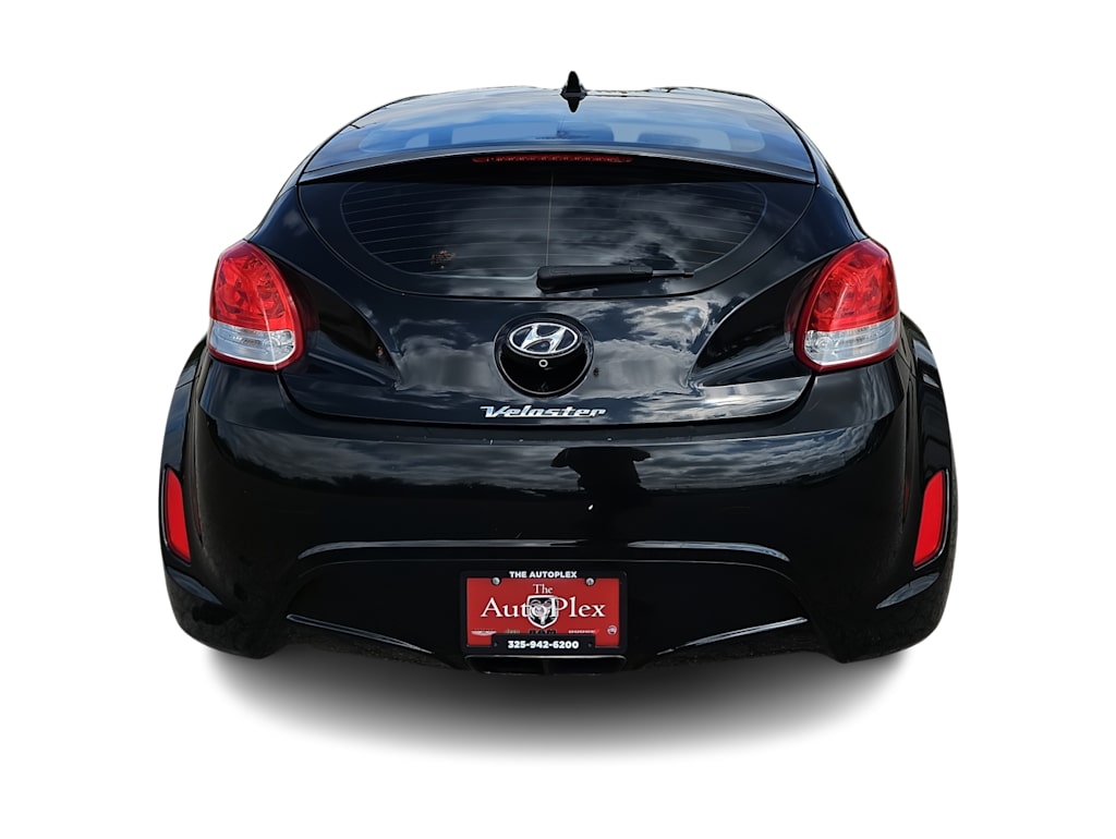 Thumbnail: 2017 Hyundai Veloster - 17