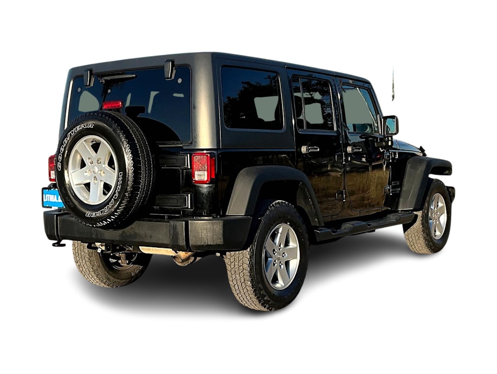 Thumbnail: 2016 Jeep Wrangler - 23