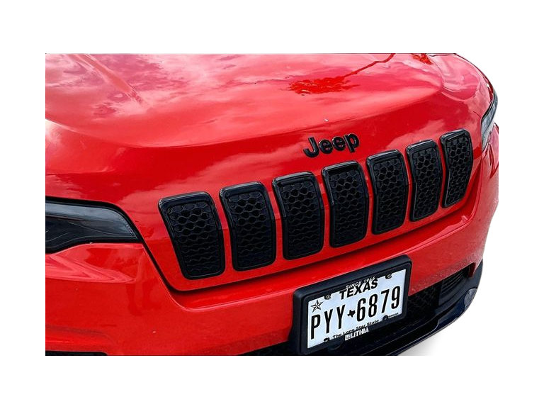 Thumbnail: 2021 Jeep Cherokee - 21