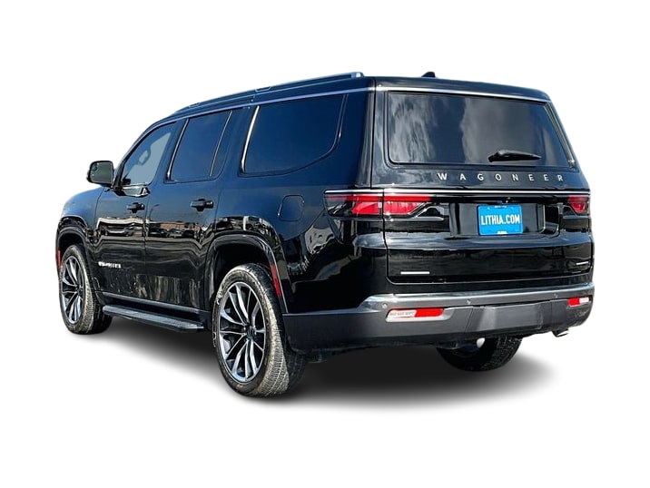 Thumbnail: 2022 Jeep Wagoneer - 4