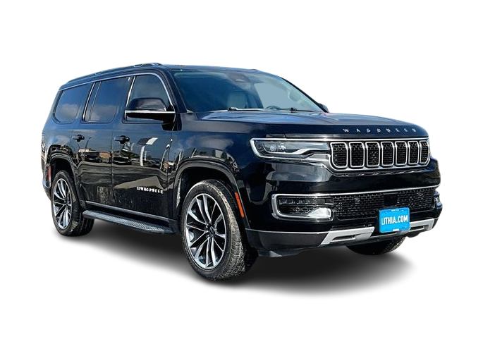 Thumbnail: 2022 Jeep Wagoneer - 14