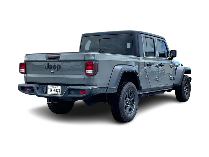 Thumbnail: 2023 Jeep Gladiator - 17