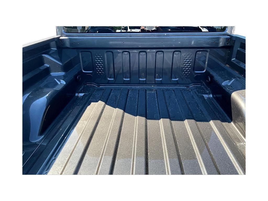 Thumbnail: 2025 Jeep Gladiator - 16