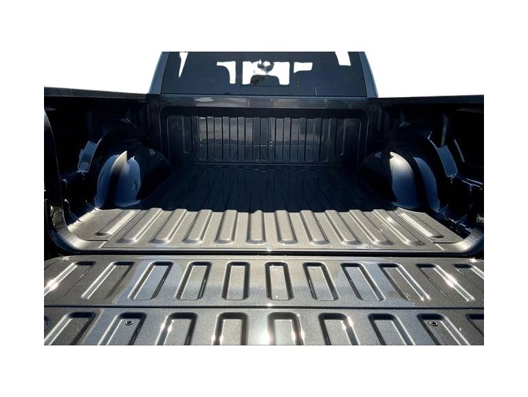 Thumbnail: 2026 RAM 1500 - 18