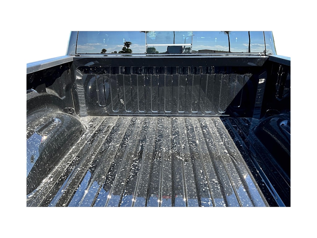 Thumbnail: 2025 RAM 1500 - 17