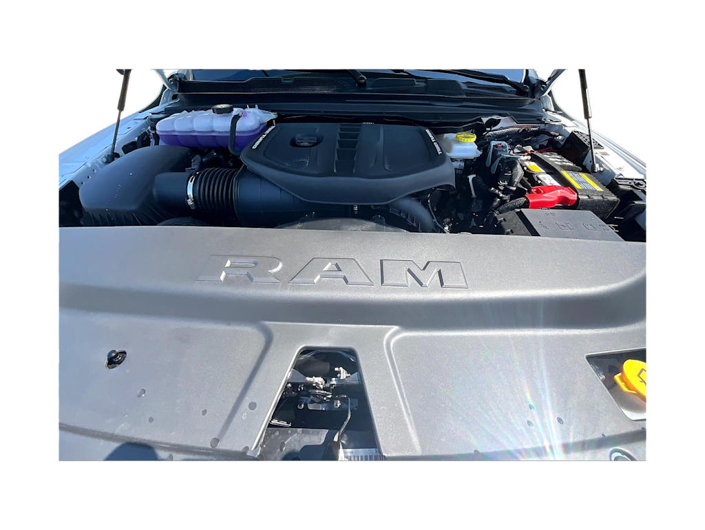 Thumbnail: 2026 RAM 1500 - 18