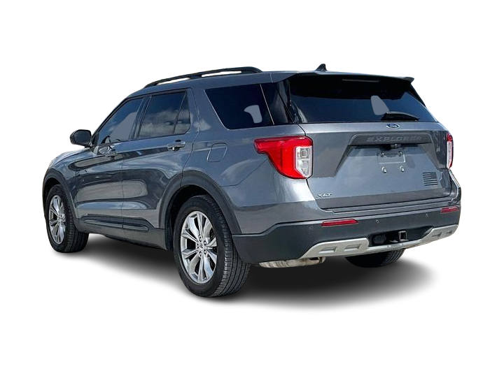Thumbnail: 2021 Ford Explorer - 4
