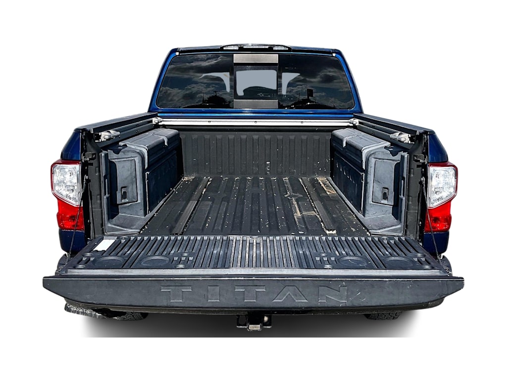 Thumbnail: 2019 Nissan Titan - 12