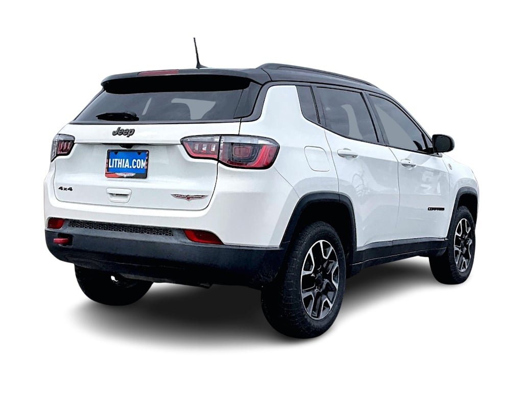 Thumbnail: 2020 Jeep Compass - 16