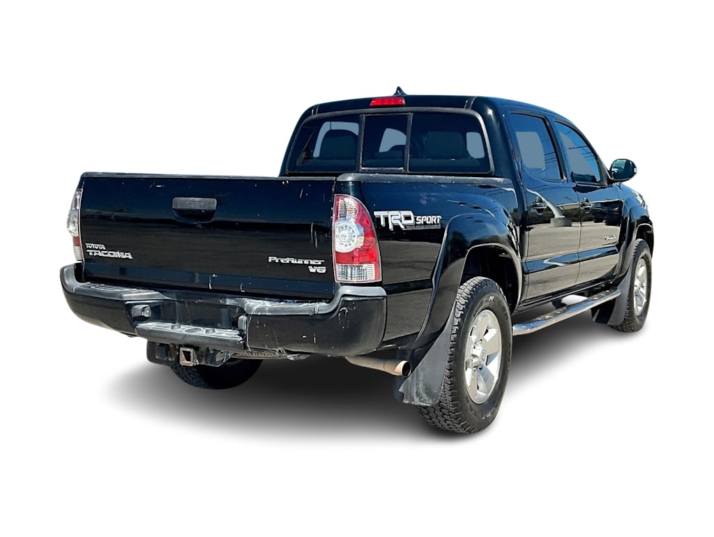 Thumbnail: 2015 Toyota Tacoma - 22