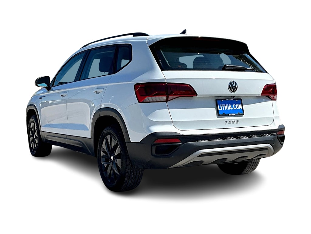 Thumbnail: 2024 Volkswagen Taos - 4