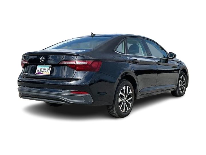 Thumbnail: 2024 Volkswagen Jetta - 17