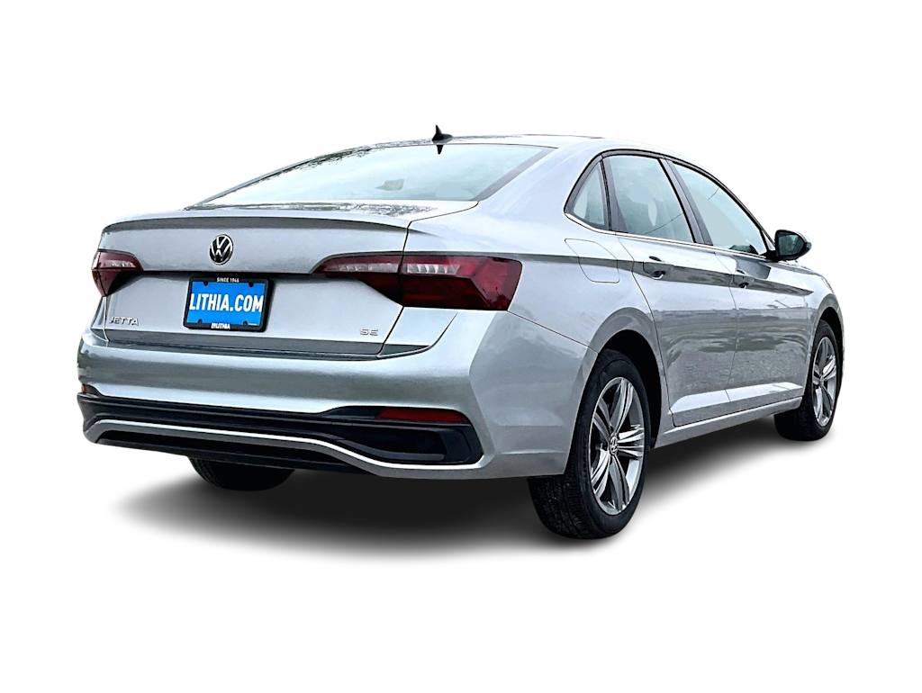 Thumbnail: 2024 Volkswagen Jetta - 21