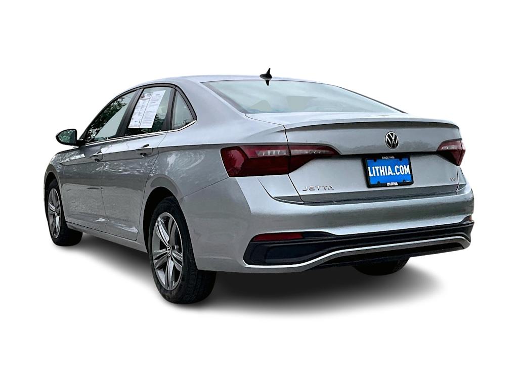 Thumbnail: 2024 Volkswagen Jetta - 4