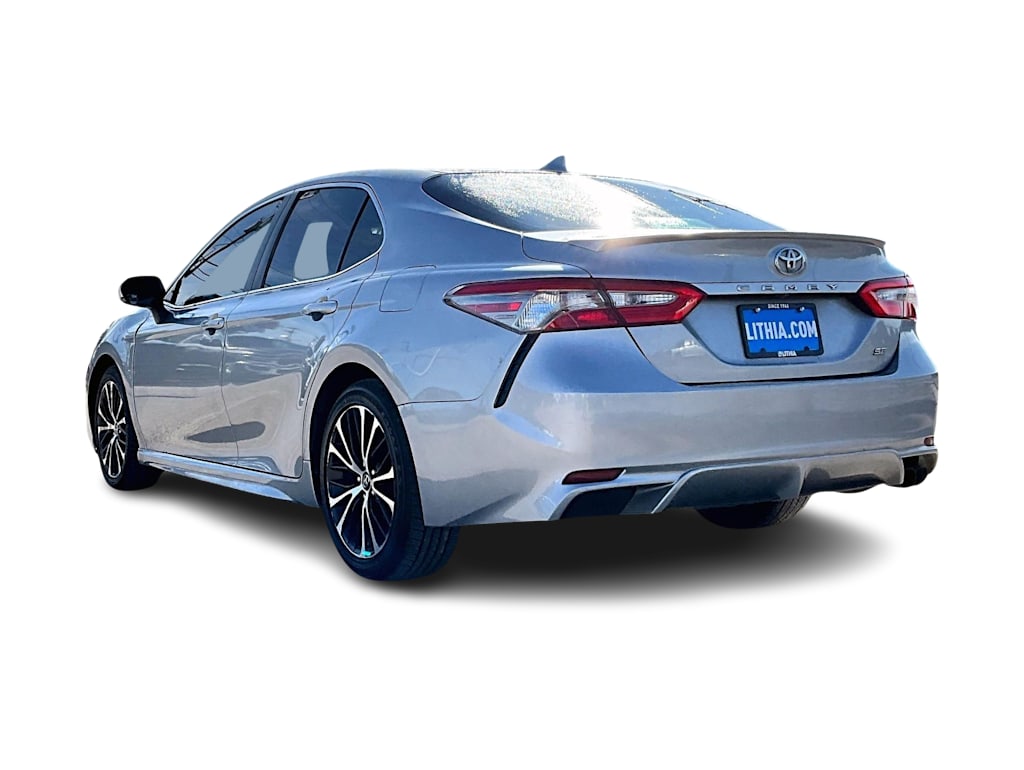 Thumbnail: 2019 Toyota Camry - 4