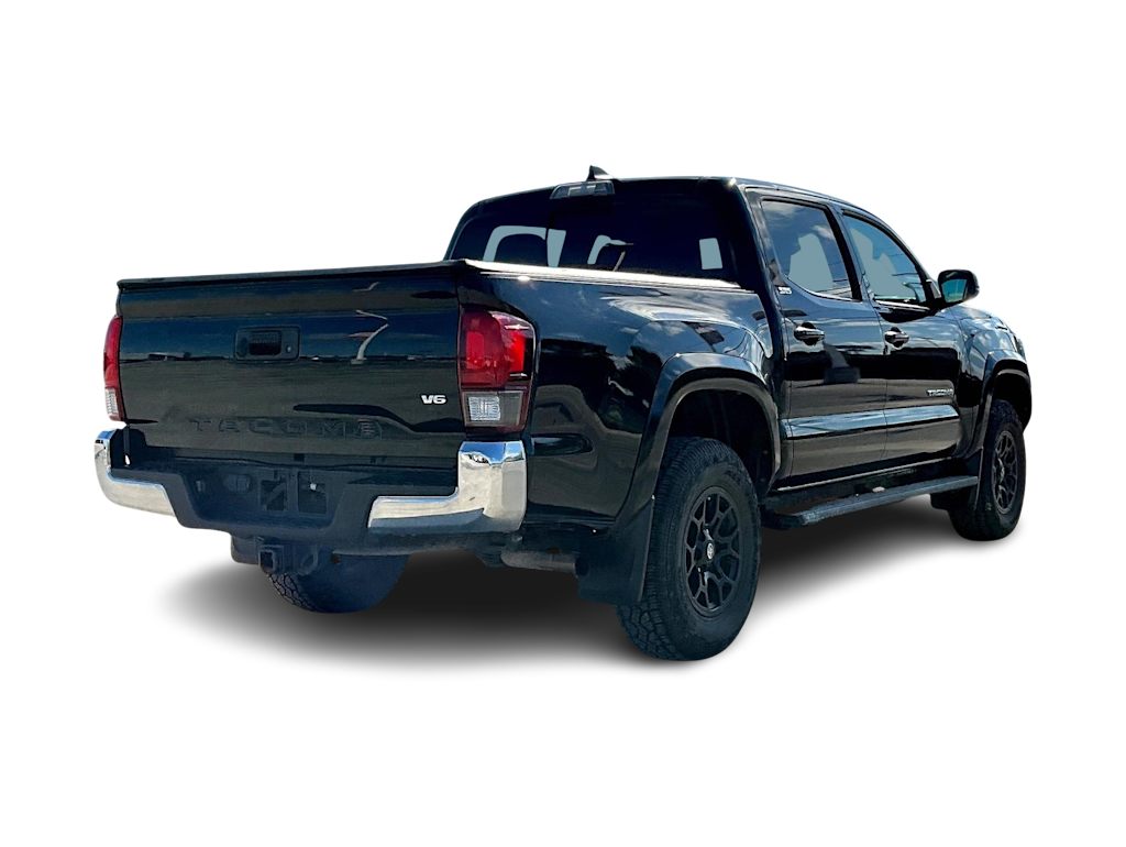 Thumbnail: 2021 Toyota Tacoma - 23