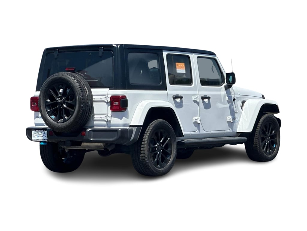 Thumbnail: 2023 Jeep Wrangler - 17