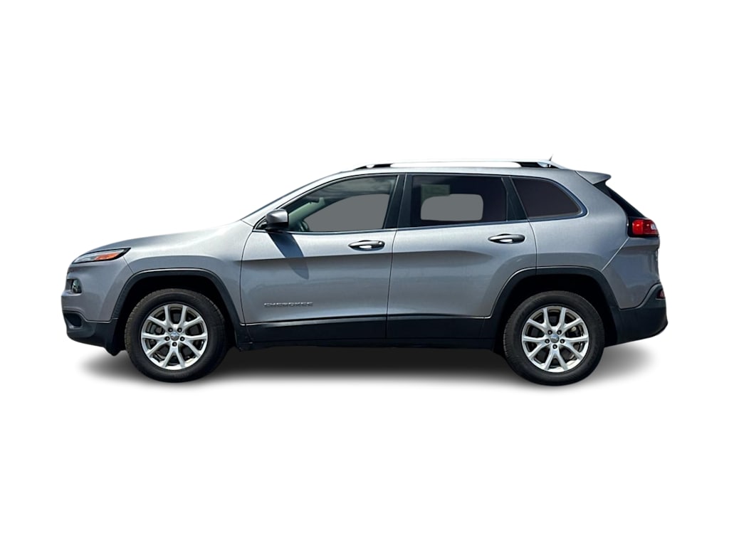 Thumbnail: 2017 Jeep Cherokee - 3