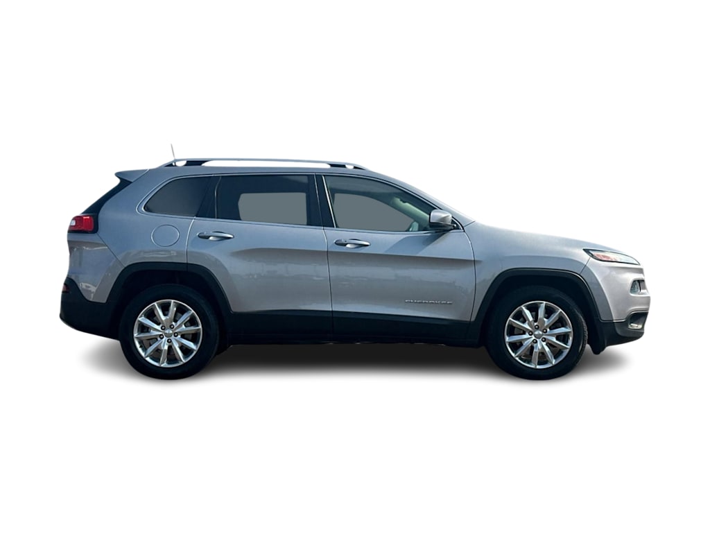 Thumbnail: 2016 Jeep Cherokee - 19