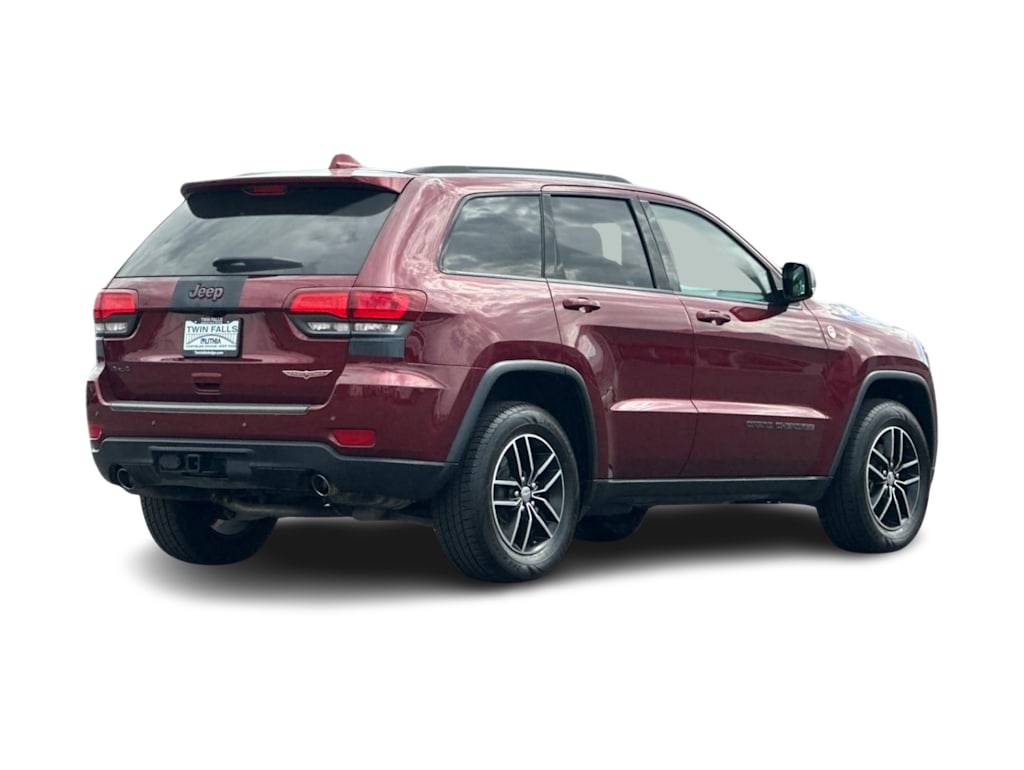 Thumbnail: 2018 Jeep Grand Cherokee - 18