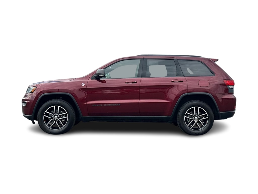 Thumbnail: 2018 Jeep Grand Cherokee - 3