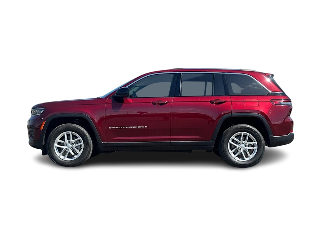 Thumbnail: 2023 Jeep Grand Cherokee - 3