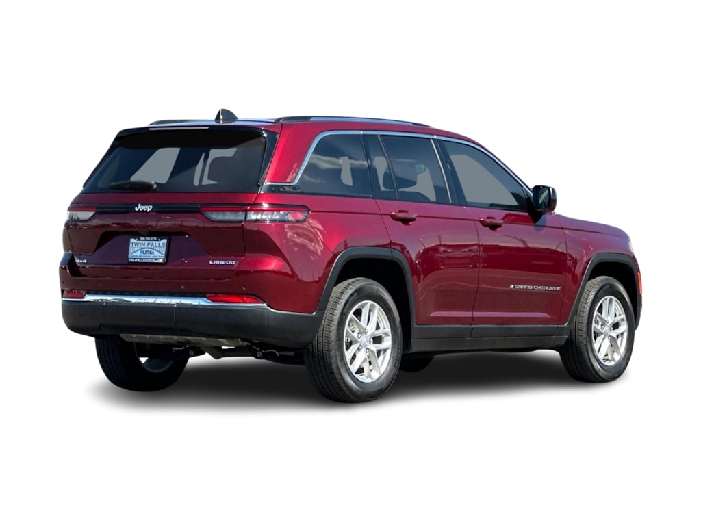 Thumbnail: 2023 Jeep Grand Cherokee - 18