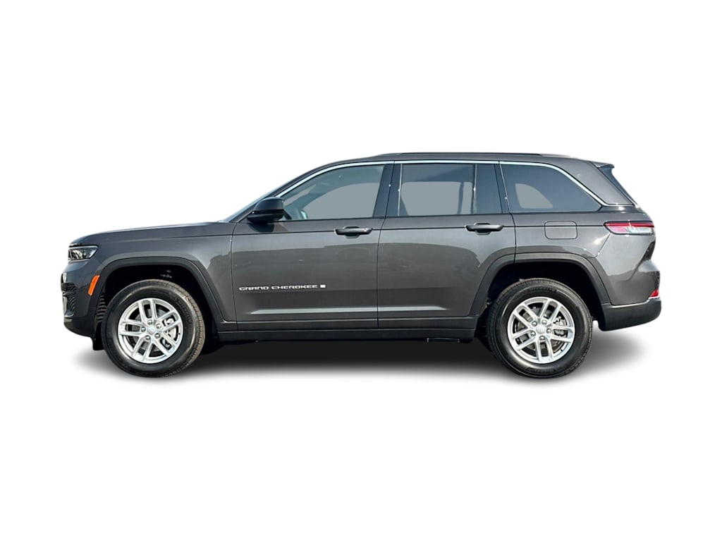 Thumbnail: 2026 Jeep Grand Cherokee - 3