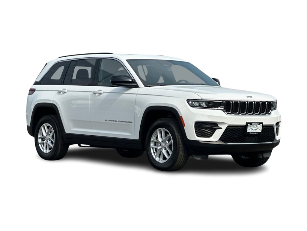 Thumbnail: 2026 Jeep Grand Cherokee - 16