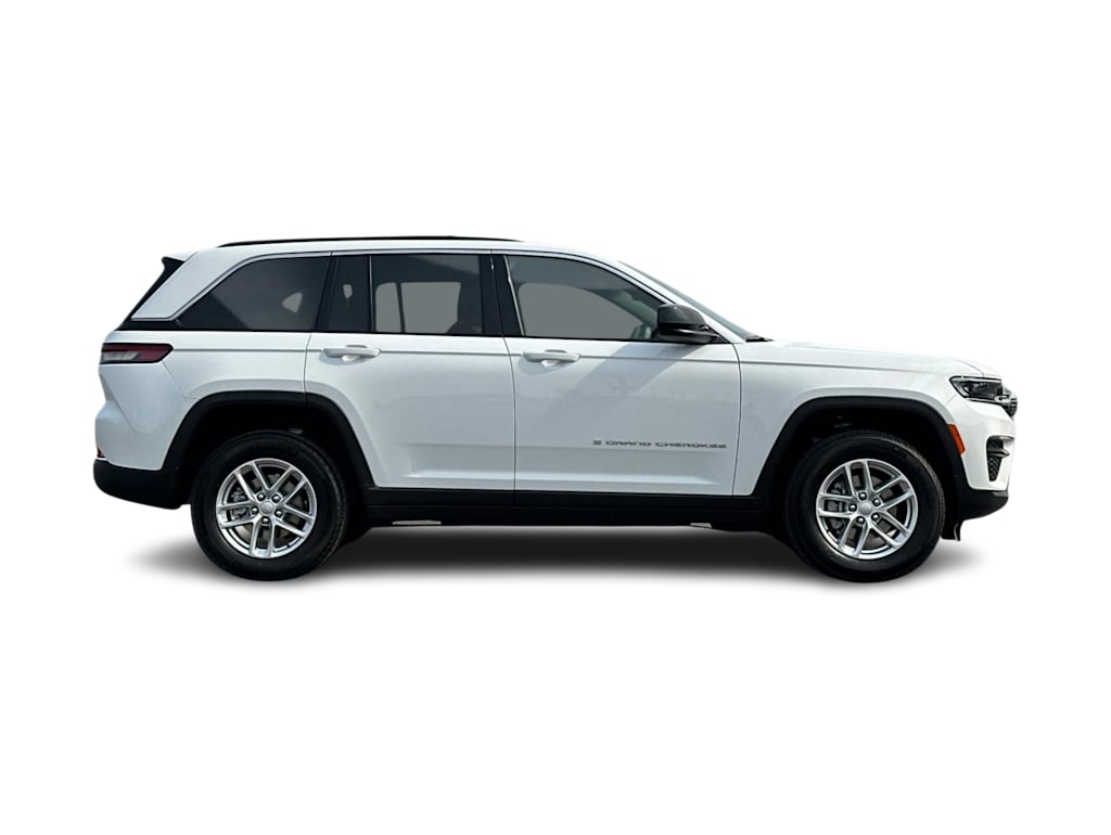 Thumbnail: 2026 Jeep Grand Cherokee - 17