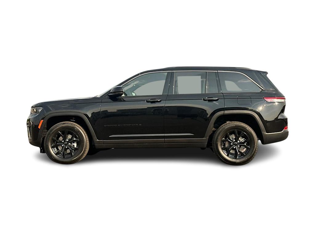 Thumbnail: 2026 Jeep Grand Cherokee - 3